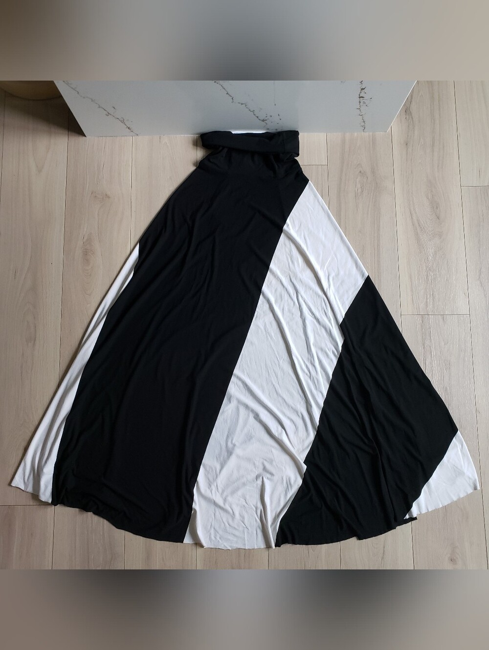 Butter By Nadia Black and White Colorblock Maxi Dress Skirt‎ Convertable
